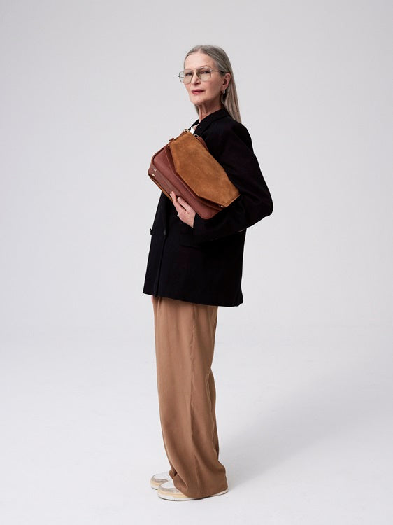 Four ways to carry the Minimalist bag - Multifunctional Bo Bardi 5-in-1 bag