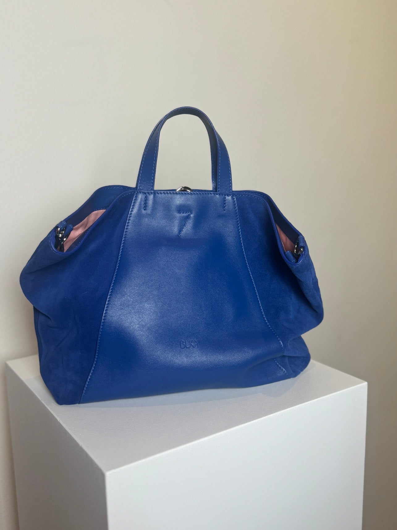 Sample: Mini Curie Cobalt